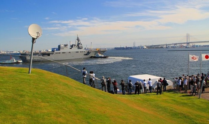 Tàu chiến Lực lượng Phòng vệ Biển Nhật Bản diễn tập